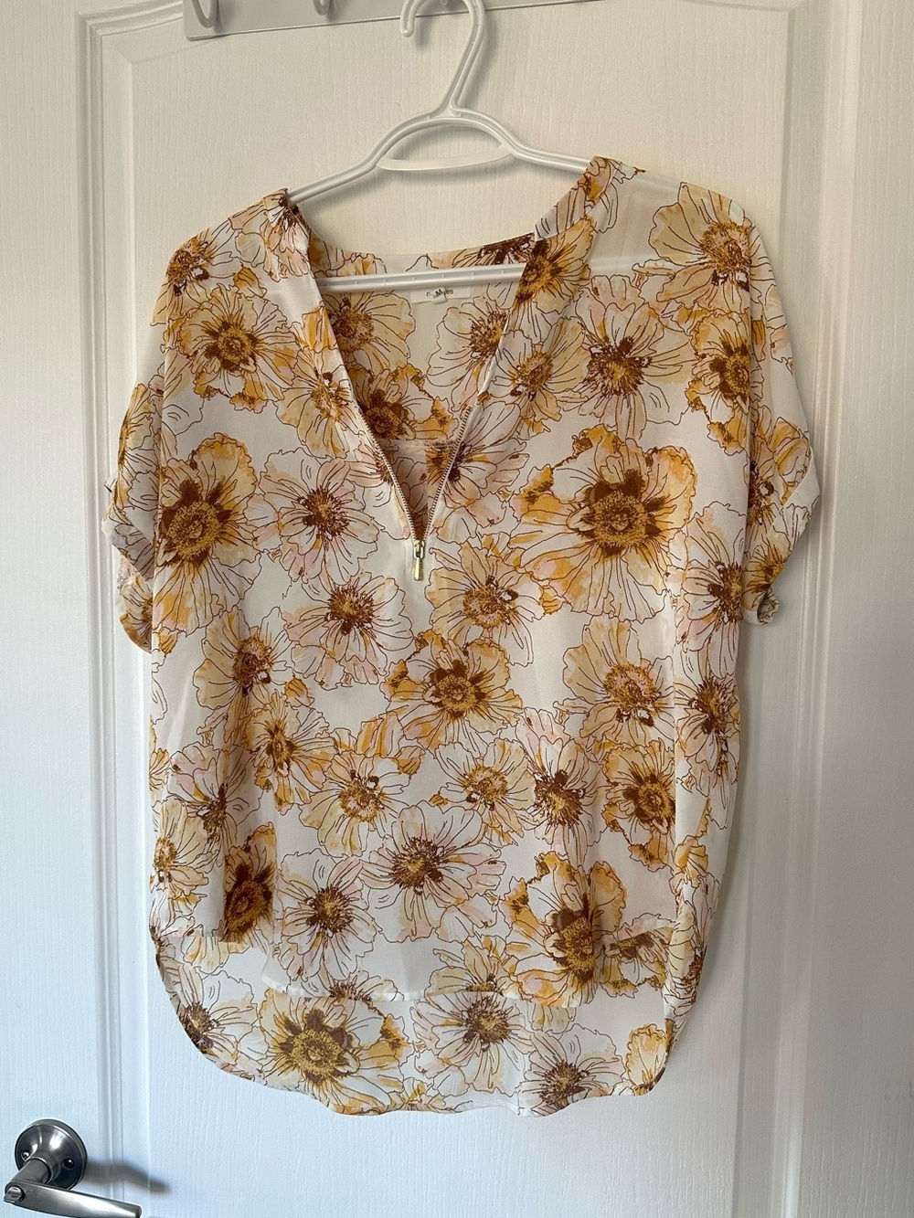 Women’s Boho Wildflower Zip Lightweight Floral Chiffon Short Sleeve Blouse Chic - Picture 1 of 7